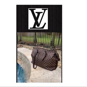 Authentic Louis Vuitton Chelsea Tote